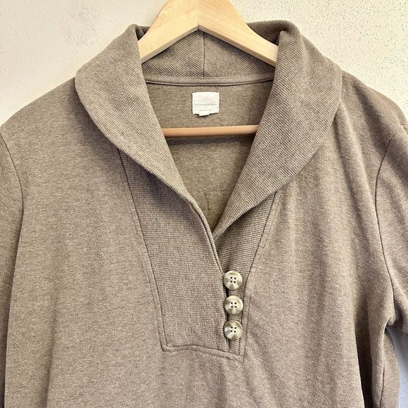 Banana Republic women's tan cotton sweater w/‎ button Kangaroo Pockets SZ Large - Picture 3 of 12
